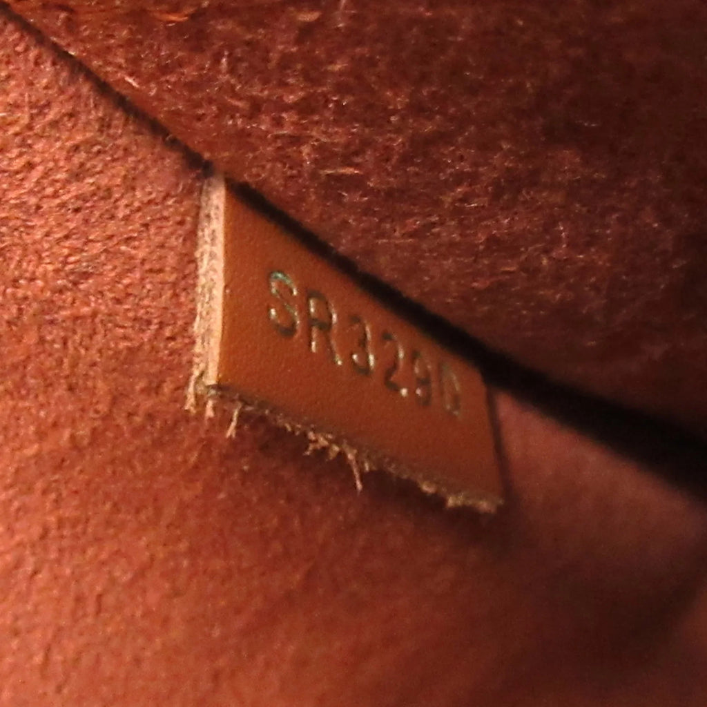 Pre-Owned Authenticated Louis Vuitton Monogram Fold Tote  Canvas Brown Satchel Unisex (Good)