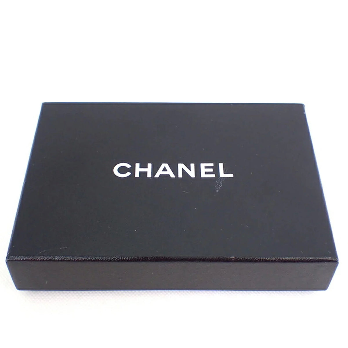 Pre-Owned  Chanel sparkling chain pouch coin case (Good)