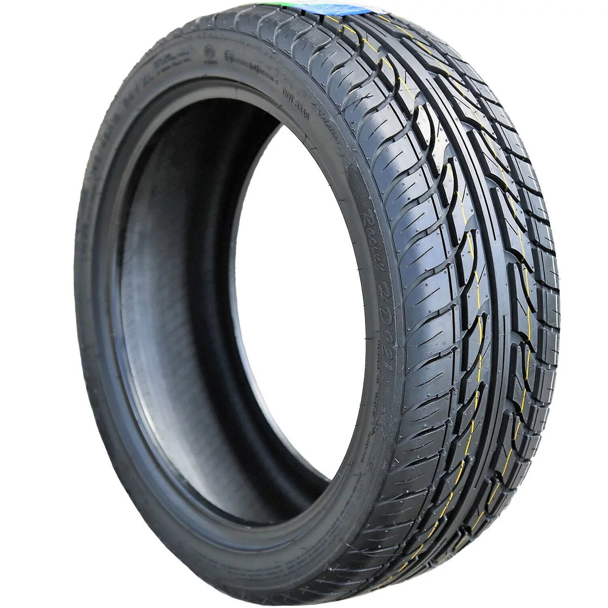 Set of 4 () Haida Racing HD921 195/45R16 84V  Performance Tire Fits: 2012 Fiat 500 Abarth, 2013-18 Fiat 500 Abarth Cabrio