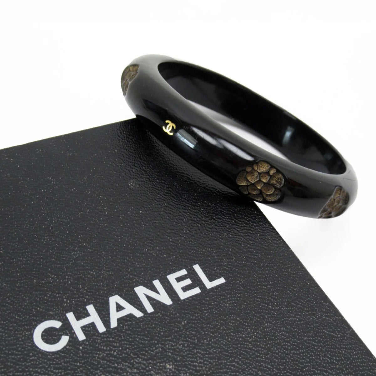 Pre-Owned  Bangle Bracelet Camellia Coco Mark Wood Black/Beige Women's (Good)