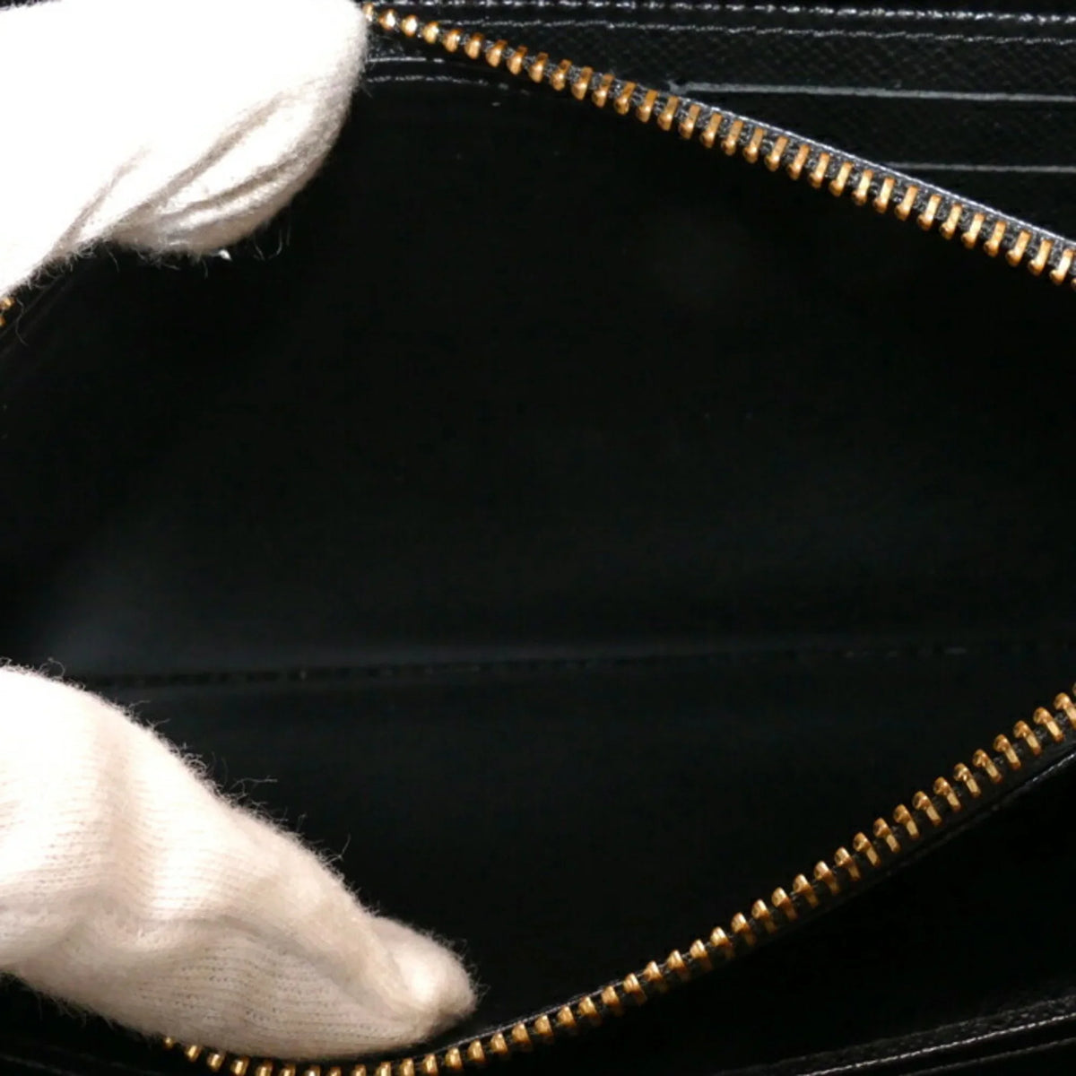 Pre-Owned   Monogram Giant Long Wallet Round Zipper Zippy M69353 Unisex (Good)
