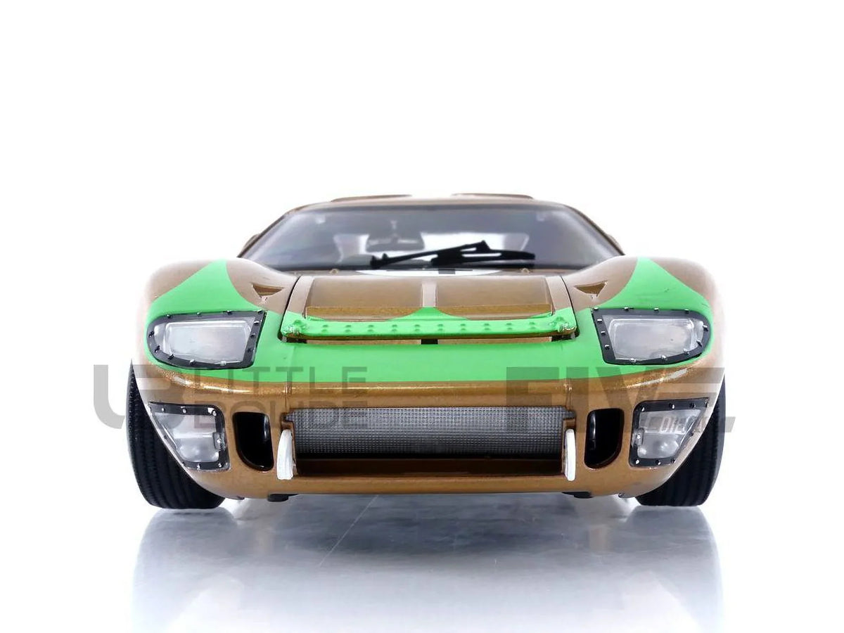 Shelby Collectibles SC414 1966 Ford -40  2 Gold No.4 1-18 Diecast Car Model
