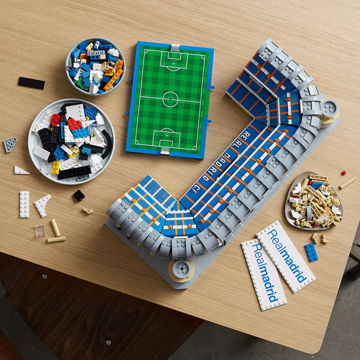 Icons Real Madrid Santiago Bernabéu Stadium 10299 Building Set - Soccer Field and Model Building Kit for Adults, Home and Office Collectible Decor Piece, Great Gift Idea for Sports Fans
